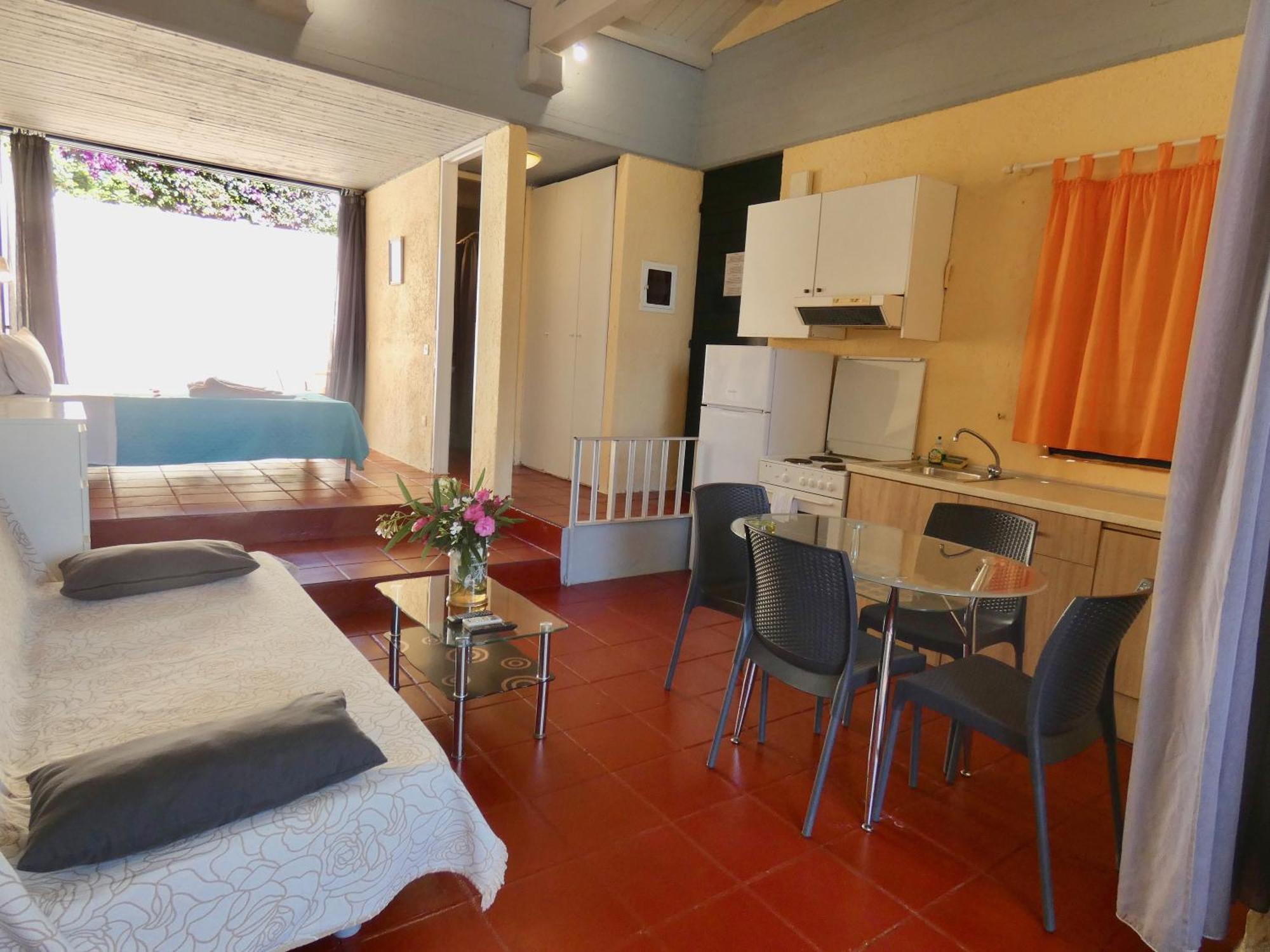 Hotel apartamentowy Barbati Beach Apartments Barbati