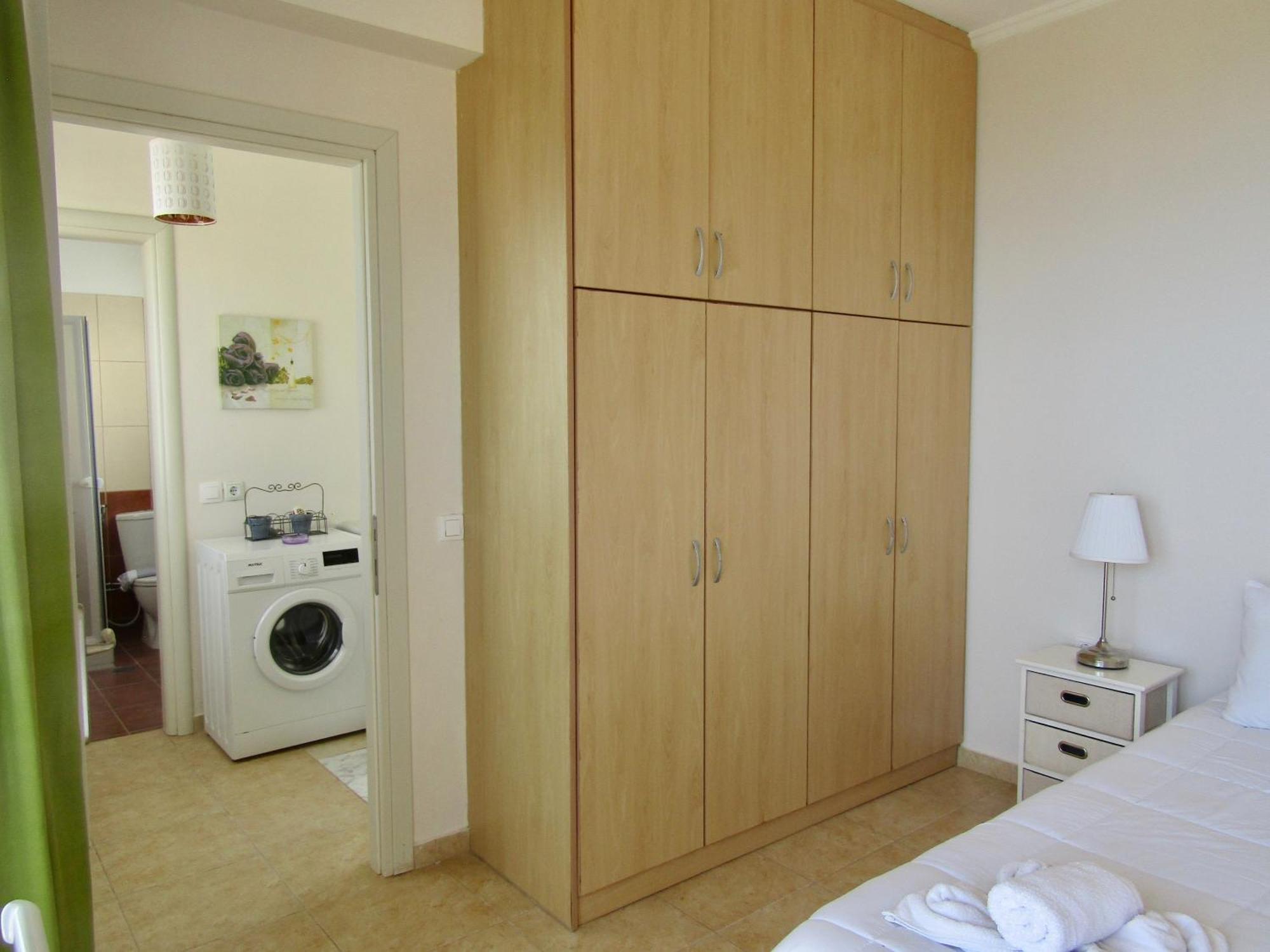 Hotel apartamentowy Barbati Beach Apartments