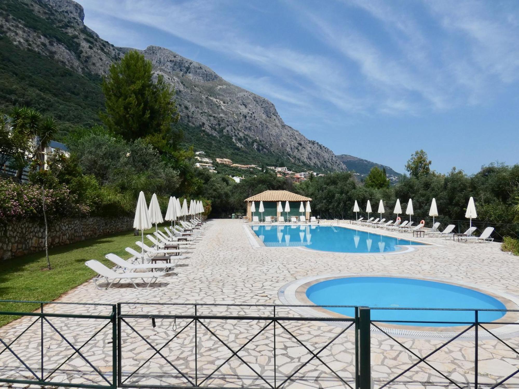 Barbati Beach Apartments *