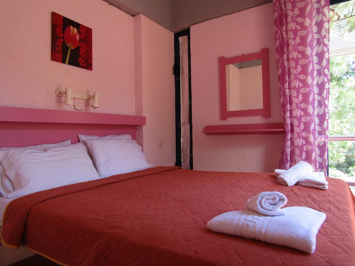 Aparthotel Barbati Beach Apartments