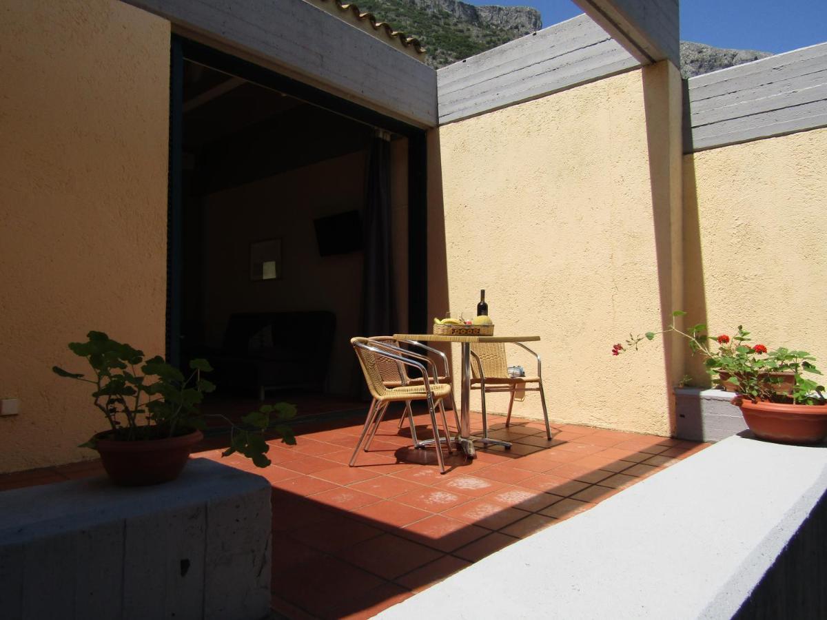 Aparthotel Barbati Beach Apartments